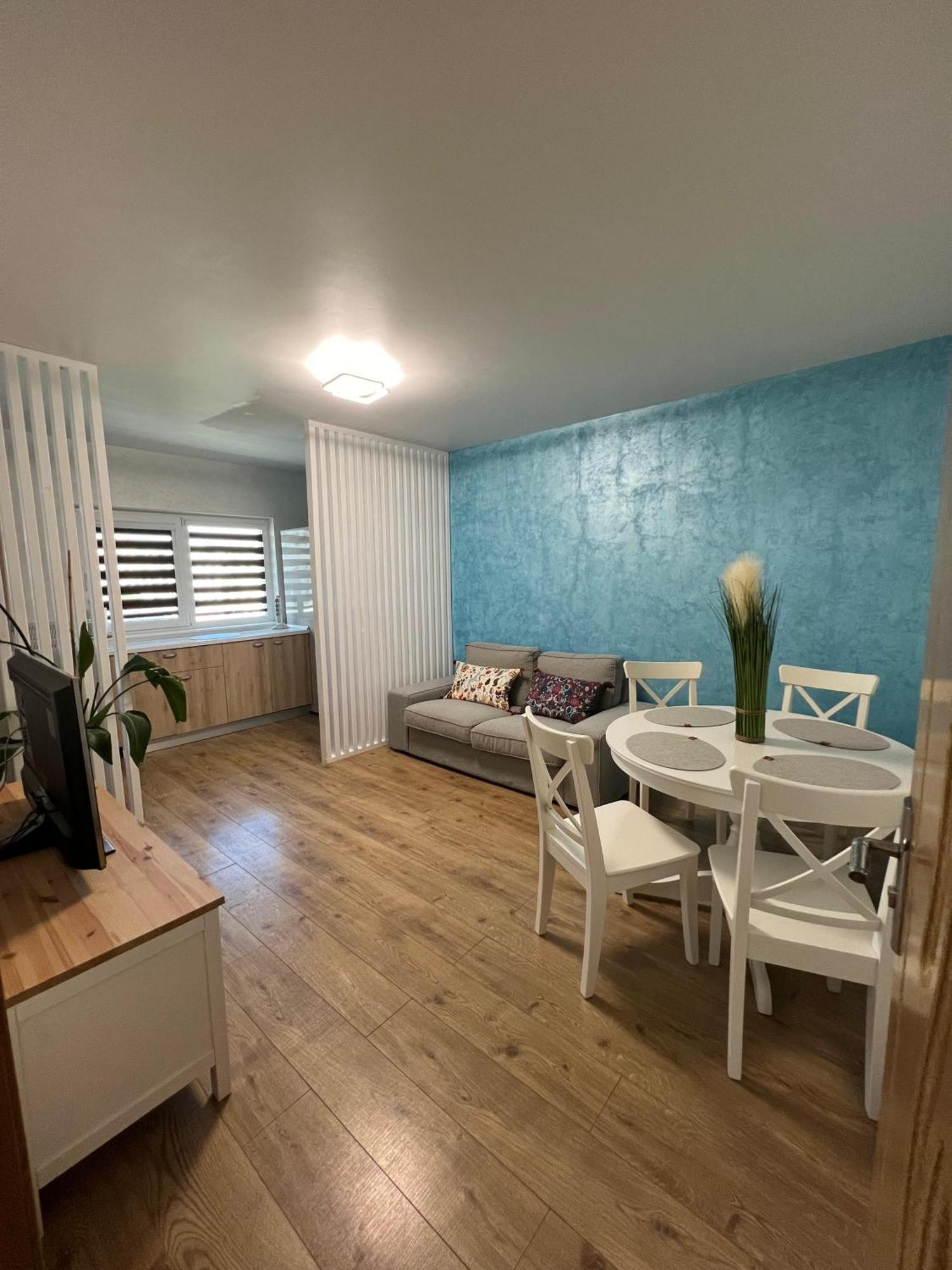 Miva Apartments Mangalia Esterno foto